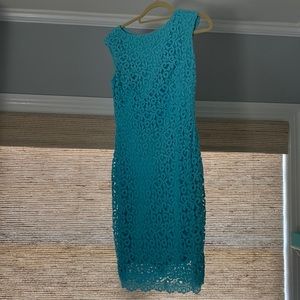 Lace Ralph Lauren  size 8 midi drrss